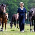 Glavna vest u EU: Vuk ubio PONIJA Ursule fon der Lajen