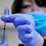 Univerzitet u Londonu zahteva PRISILNU VAKCINACIJU OD STUDENATA, iako su primili BOOSTER DOZE!