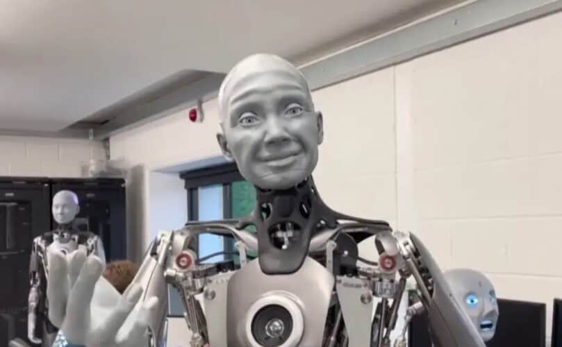  Najrazvijeniji robot na svetu izjavio u intervjuu: Obećavam da nećemo preuzeti svet (VIDEO)
