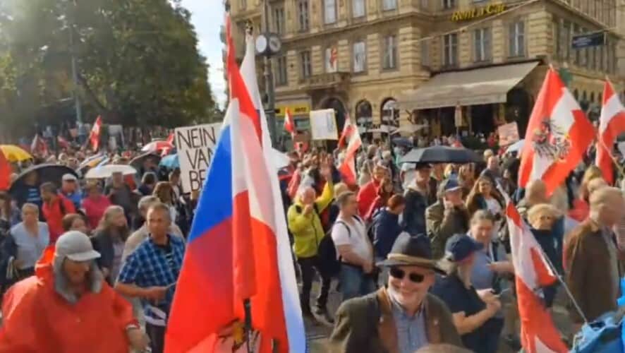  Mediji prećutali! Veliki protest protiv globalista u Austriji (VIDEO)