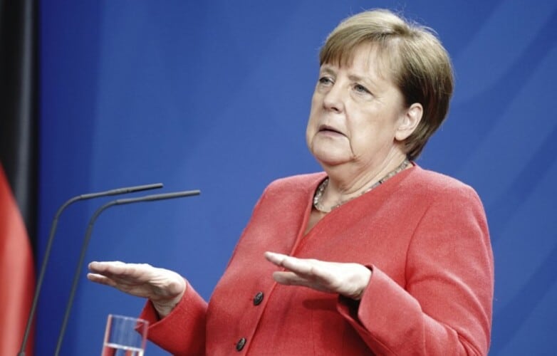  Merkelova upozorava: Ozbiljno shvatite PUTINOVE reči