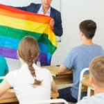 Roditelji besni, niko ih nije obavestio! U beogradskoj školi šestake učili O PROMENI POLA