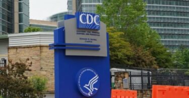 Imejlovi otkrivaju! CDC davao lažne informacije o COVID-u 19 Facebook-u