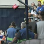 Nije jedan slučaj već dva! Dva navijača bez svesti na utakmici Barselone- medicinari morali da oživljavaju