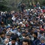 Sto hiljada ilegalnih migranata iz Afrike sprema se da upadne na grčku granicu