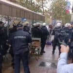Sramota! POLICIJA počela da privodi narod koji se protivi Evroprajdu- čiste sve pred sobom zbog LGBT agende