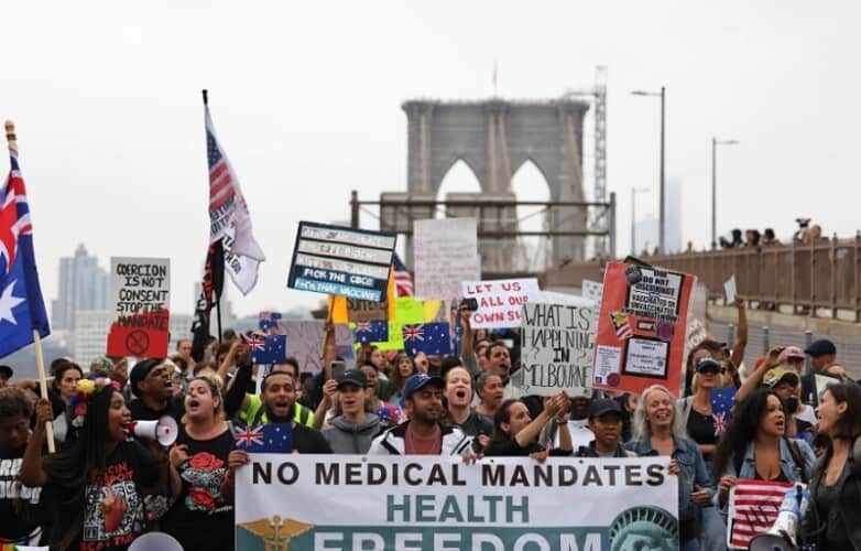  Njujork otpušta još 850 nevakcinisanih nastavnika i pomoćnika jer nisu vakcinisani protiv COVID-19