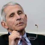 FAUČI PRIZNAO da su mere "borbe" protiv COVID-a koje je on izazvale negativne posledice na EKONOMIJU I ŠKOLARCE