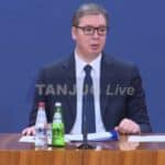 Vučić nazvao učesnike litija "KRSTAŠIMA"- MUP donosi odluku o Evroprajdu 96 sati pre održavanja