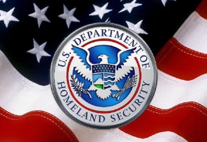  UDARNO! Američko Ministarstvo unutrašnje sigurnosti NAREDILO sprovođenje CENZURE NA FACEBOOK-u, Twitter-u, Vikipediji