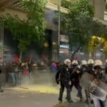 Nama cene ne skaču?! U Atini organizovani protesti zbog poskupljenja- došlo do sukoba sa policijom (VIDEO)