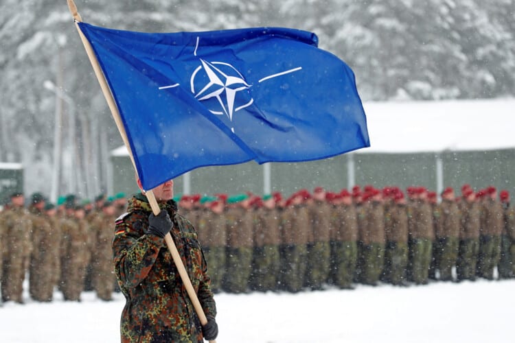  Nemački diplomata o velikom sukobu sa Rusijom: Ni u kom slučaju ne želimo da NATO direktno učestvuje u ratu