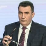 Šef ukrajinskog saveta za BEZBEDNOST: Ruski jezik treba ISKORENITI