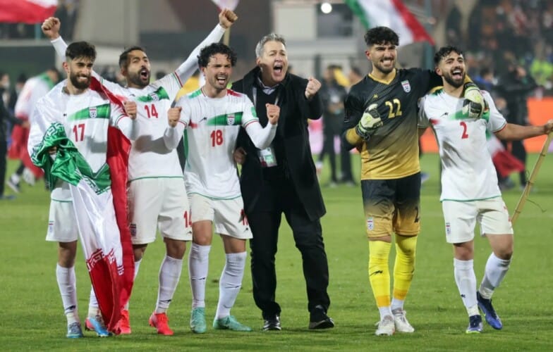 Nakon predloga UKRAJINSKI fudbalski zvaničnici podnose FIFI peticiju da izbace IRAN SA SVETSKOG PRVENSTVA i ubace UKRAJINU
