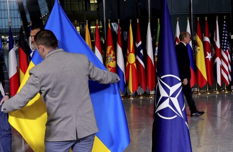  EVROPSKI KOMESAR: Ukrajina ne može u NATO!