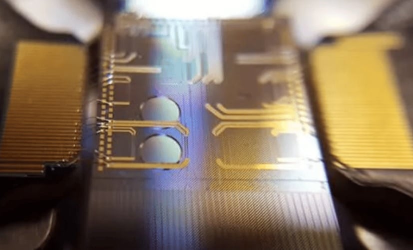  Jedan čip može da ostvari duplo veći prenos podataka od celog interneta