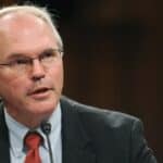 Kristofer Hil izjavio da je neophodno da se Srbiji pomogne da se odmakne od Rusije