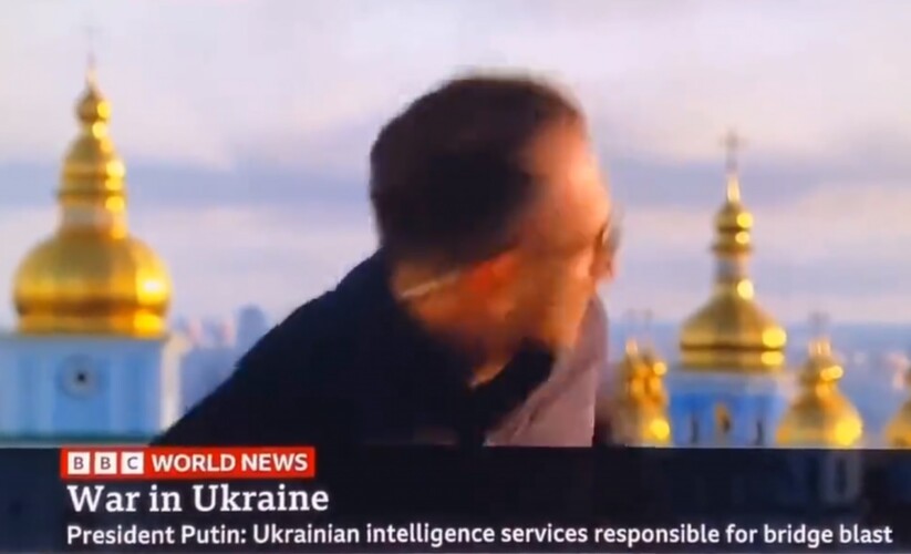  Udar na Kijev- Reporter BBC-ja prekinut u sred izveštavanja iz glavnog grada Ukrajine (VIDEO)