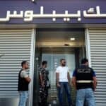 Libanci upali u banke i uzeli svoju zarobljenu štednju