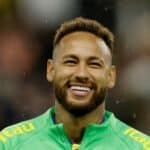 Brazilska fudbalska zvezda Nejmar podržava Bolsonara uoči nedeljnog glasanja