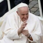 Papa Francisko: Odbacivanje migranata skandalozno, odvratno i grešno