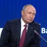 KLAUS ŠVAB trlja dlanove! Rusija počela da koristi PREPOZNAVANJE LICA kako bi privela one koji izbegavaju regrutaciju