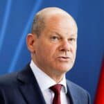 Blumberg: Šolc besan na Angelu Merkel zbog problema sa ruskim gasom