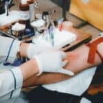 Pacijenti sve više odbijaju da prime krv vakcinisanih osoba- Američka doktorka "iznenađena"