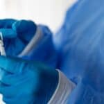 Zašto Kanadsko medicinsko udruženje odbija da komentariše 32 smrti vakcinisanih lekara?