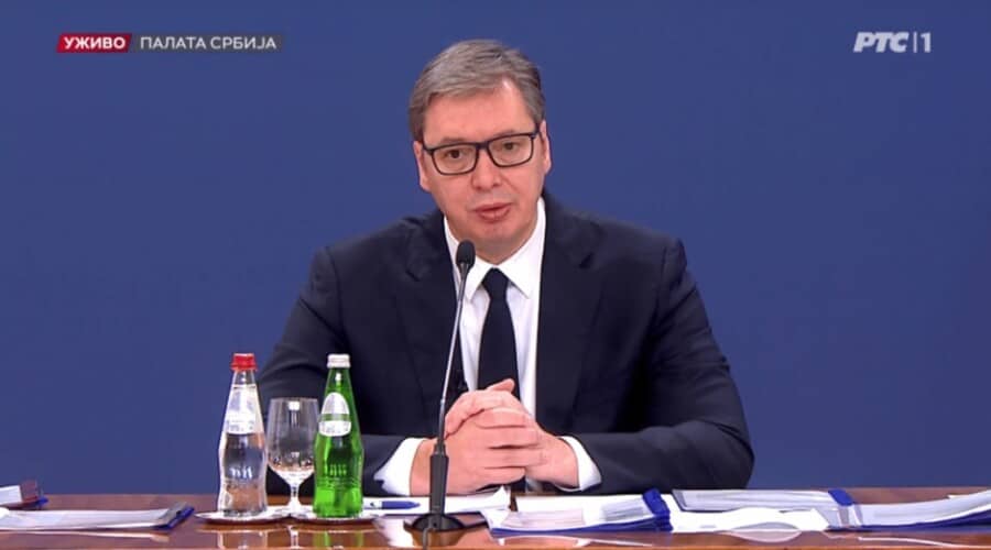  Priznanje?! Vučić doslovno rekao da mora da prihvati predlog Francuske i Nemačke za KOSOVO
