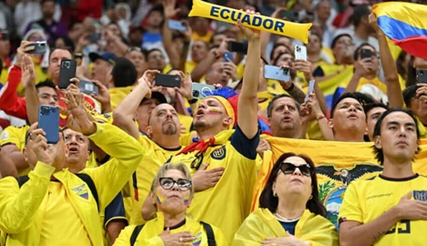  Navijači Ekvadora na utakmici sa Katarom zapevali: “HOĆEMO PIVO” (VIDEO)