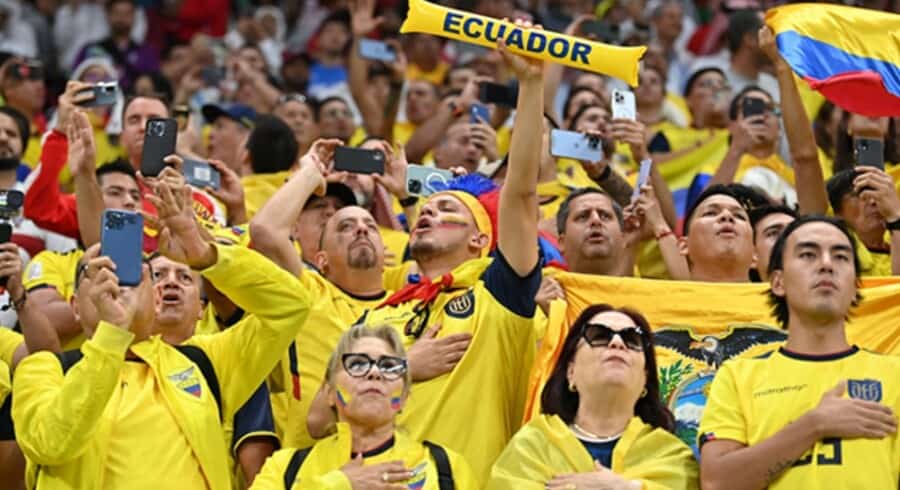 Navijači Ekvadora na utakmici zapevali: "HOĆEMO PIVO" (VIDEO)
