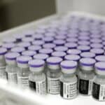 Smejati se ili plakati? Slovačka donirala vakcine protiv COVID-a Srbiji