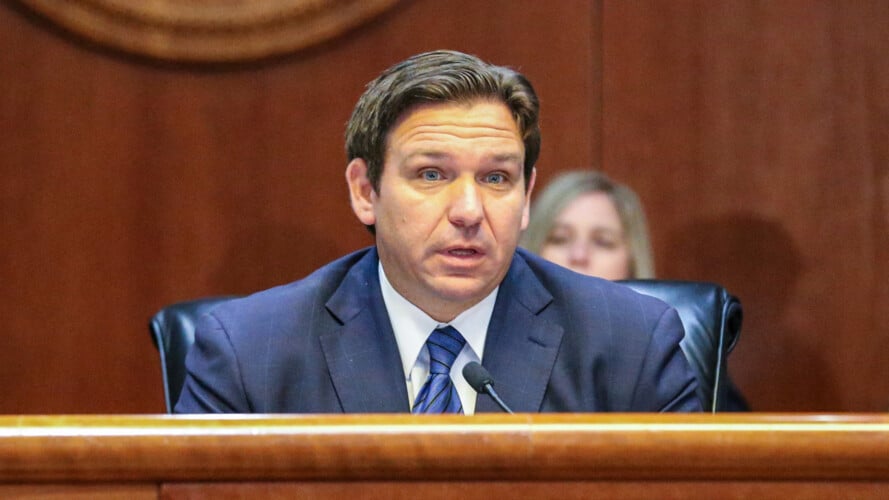 DeSANTIS: Politika Svetskog Ekonomskog Foruma UMIRE pri dolasku na Floridu (VIDEO)