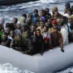 ITALIJA blokirala iskrcavanje migranata na njihovu obalu- Doveli su ih NEMCI