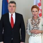 Počela je sa sitnim kolačima pa NATO lobiranjem i lobiranjem za Vučića! Jelena Milić stupila na dužnost ambasadorke u Hrvatskoj