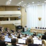 SADA I ZVANIČNO! Gornji dom ruskog parlamenta odobrio zakon o ZABRANI promocije LGBT-a i PEDOFILIJE