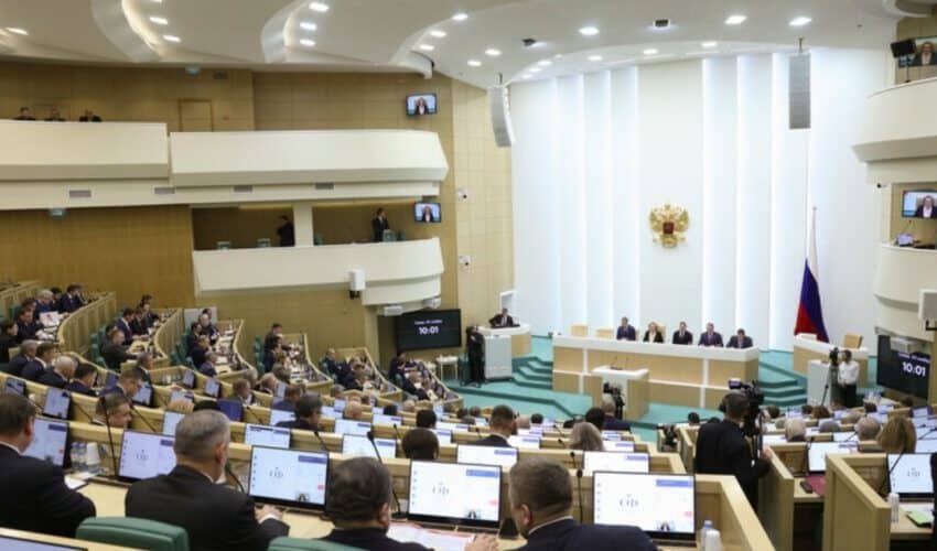  SADA I ZVANIČNO! Gornji dom ruskog parlamenta odobrio zakon o ZABRANI promocije LGBT-a i PEDOFILIJE