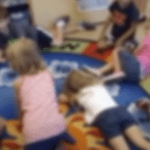 Roditelji zabrinuti zbog promocije LGBTQ ideologije deci