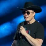 ILON MASK otpušta 3.700 radnika Tvitera! UKIDA RAD OD KUĆE, svi moraju u kancelarije