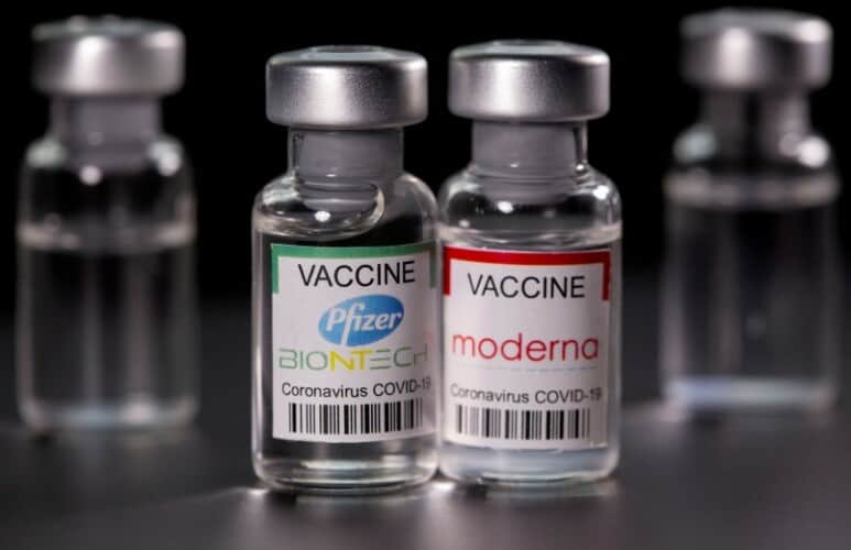 Pfizer i Moderna će istražiti sopstvene vakcine zbog rizika od miokarditisa