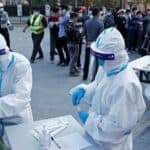 KINA u novom talasu korona histerije! Oboren rekord dnevnih slučajeva obolelih