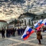 SLOVAČKA uključuje veštačku inteligenciju za borbu PROTIV "DEZINFORMACIJA" jer SLOVACI više podržavaju RUSIJU nego UKRAJINU