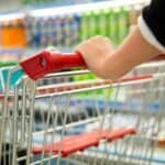 Ekonomista: Cene se neće vratiti na staro čak i ako inflacija u Srbiji uspori