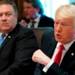 Duboka država ne spava! POMPEO hoće da bude predsednik Amerike, zabija nož u leđa Trampu