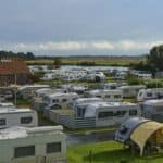 Nemačka će smeštati ukrajinske izbeglice u stambene kontejnere na kojima su naslikana slova "Z"