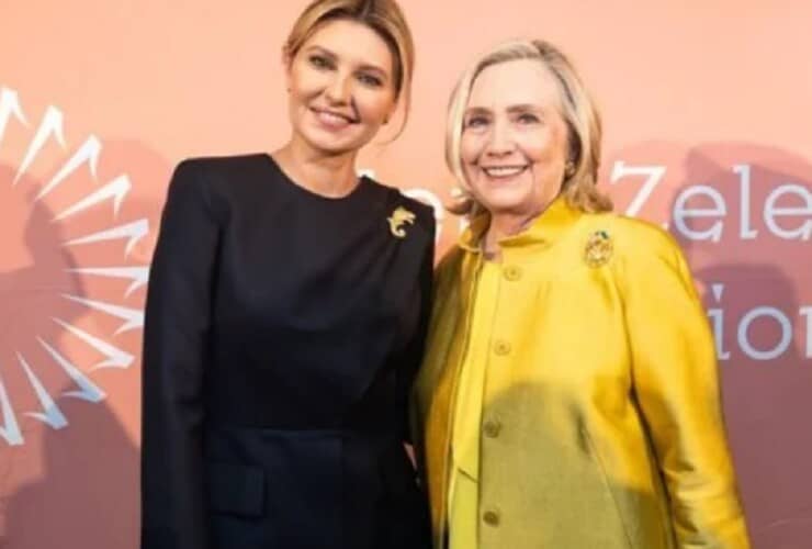  Sličan sličnog nagrađuje! Hilari Klinton uručila Oleni Zelenskoj nagradu za mir i sigurniji svet