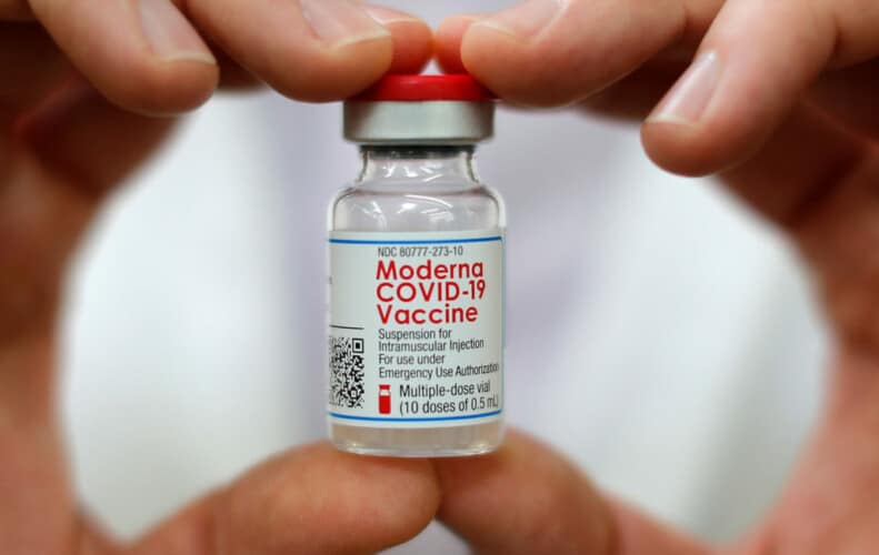  NOVA STUDIJA otkriva: Dvostruko veća mogućnost dobijanja miokarditisa nakon vakcine proizvođača MODERNA