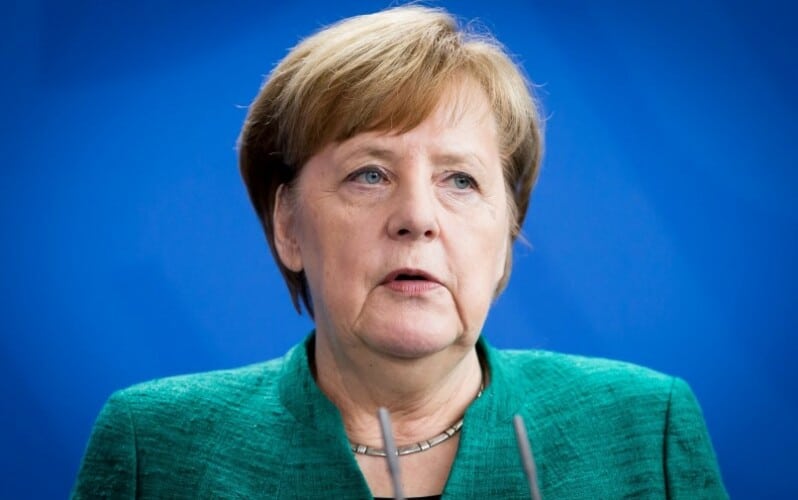  Kineski Global tajms: Nedavno priznanje Angele Merkel dodatno urušava kredibilitet Zapada