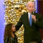 Bajden ne može da se obuzda! Ponovo ne skida pogled sa malih devojčica (VIDEO)